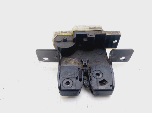 Zamek klapy bagażnika (3/5 drzwi tylnych) 8200076240 RENAULT