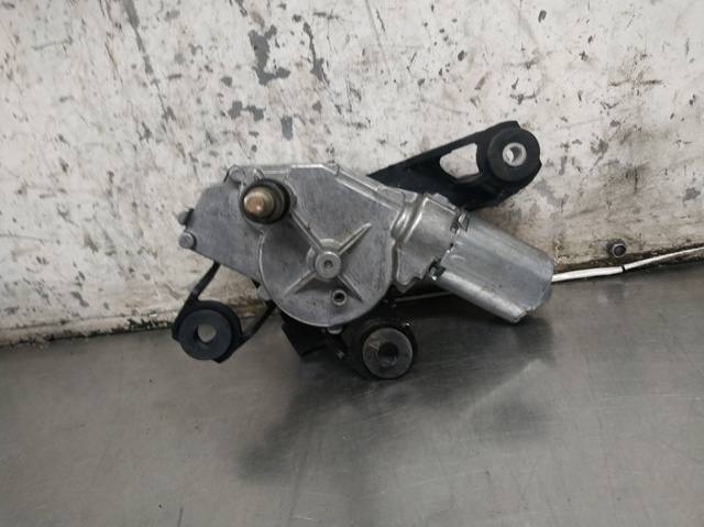 Silniczek wycieraczki tylnej szyby 8200080900 RENAULT