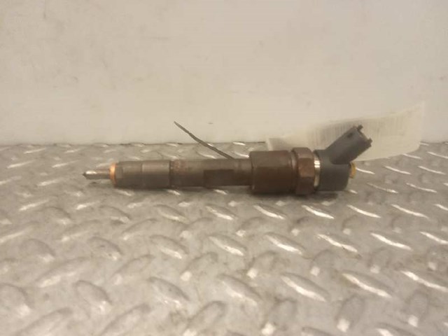 Dysza spryskiwacza szyby przedniej 8200082347 RENAULT