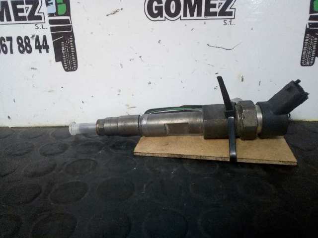 Dysza spryskiwacza szyby przedniej 8200082347 RENAULT