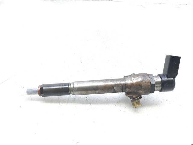 Dysza spryskiwacza szyby przedniej 8200082347 RENAULT