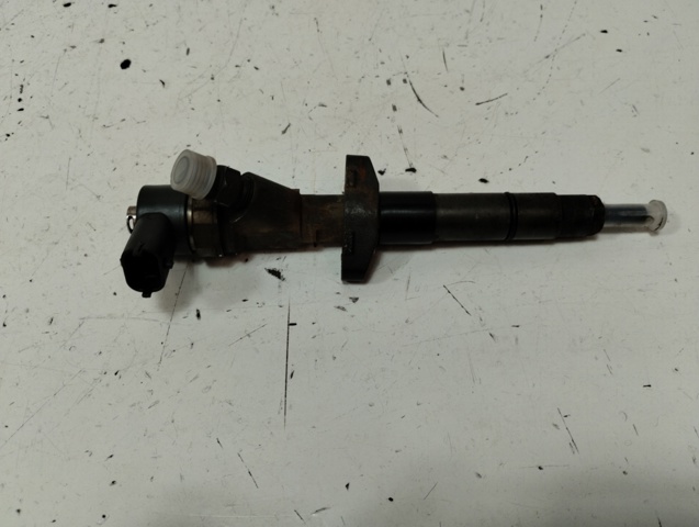 Wtryskiwacz paliwa 8200084534 RENAULT