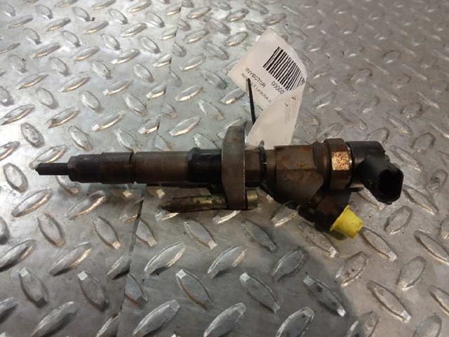 Wtryskiwacz paliwa 8200084534 RENAULT