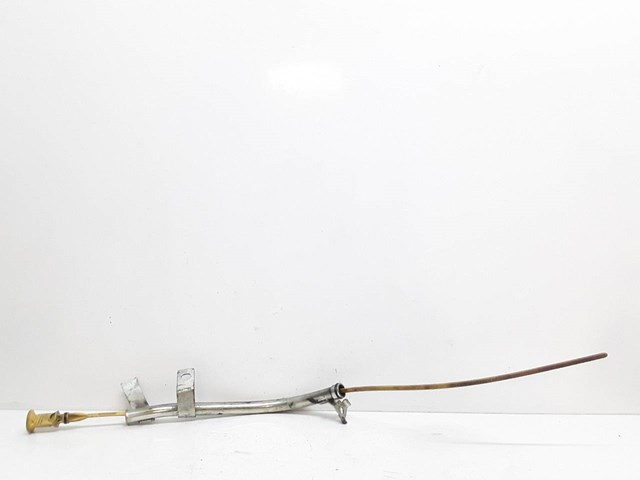 Bagnet poziomu oleju w silniku 8200086256 NISSAN