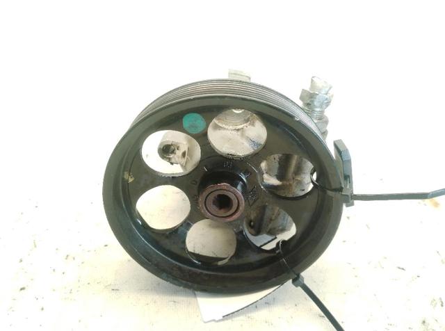 Pompa wspomagania hydraulicznego kierownicy 8200096704 NISSAN