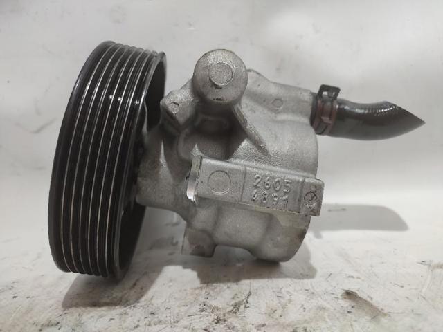 Pompa wspomagania hydraulicznego kierownicy 8200096704 RENAULT
