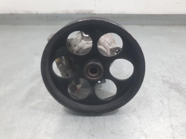 Pompa wspomagania hydraulicznego kierownicy 8200100082 NISSAN