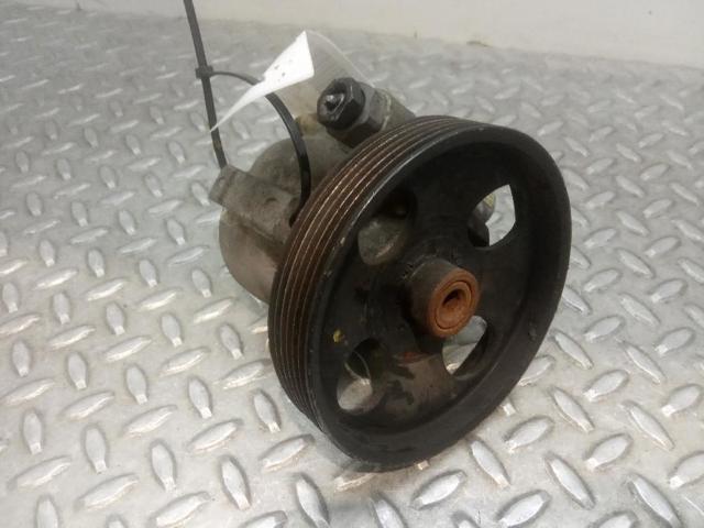 Pompa wspomagania hydraulicznego kierownicy 8200100082 RENAULT