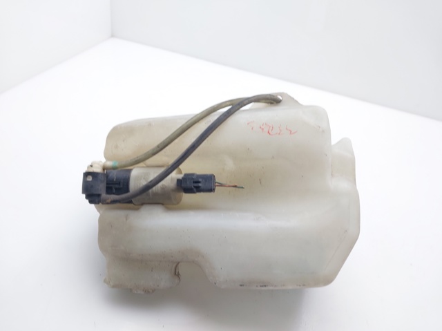 Zbiorniczek spryskiwacza szyb 8200104706 RENAULT
