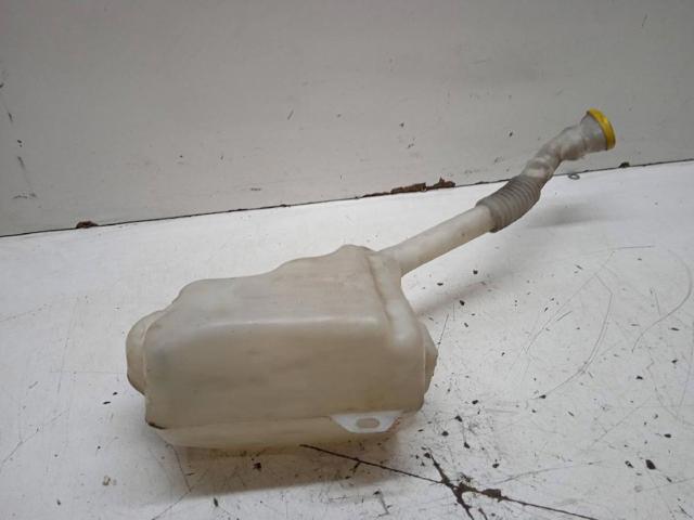 Zbiorniczek spryskiwacza szyb 8200104706 RENAULT