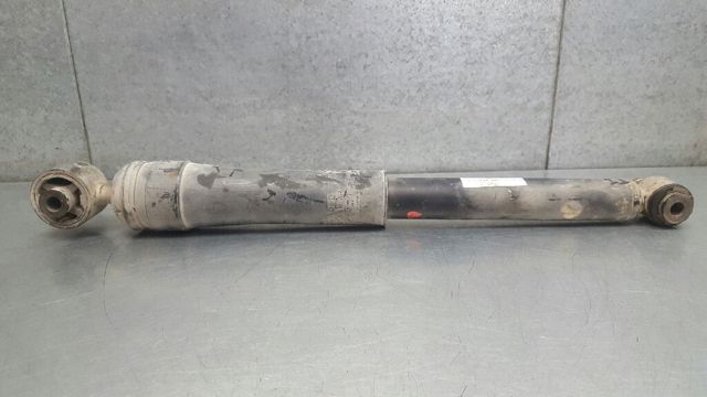 Amortyzator tylny 8200108183 RENAULT