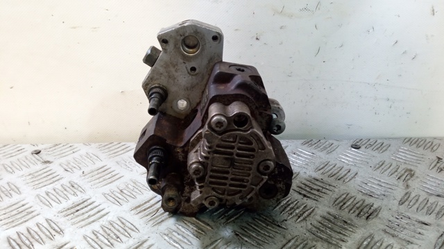 Pompa wtryskowa wysokiego ciśnienia 8200108225 RENAULT