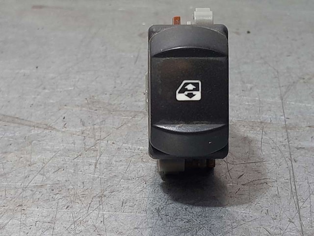 8200108266 Renault (RVI)