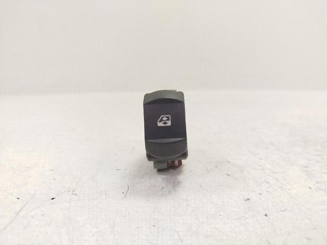 8200108266 Renault (RVI)
