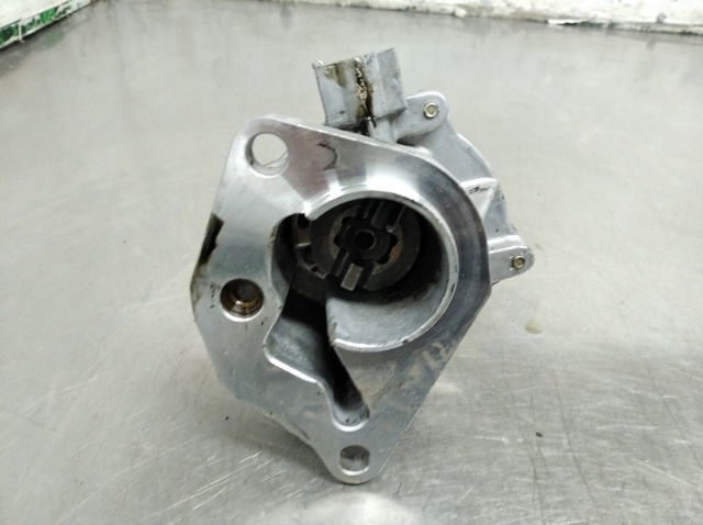 8200113585 Renault (RVI)