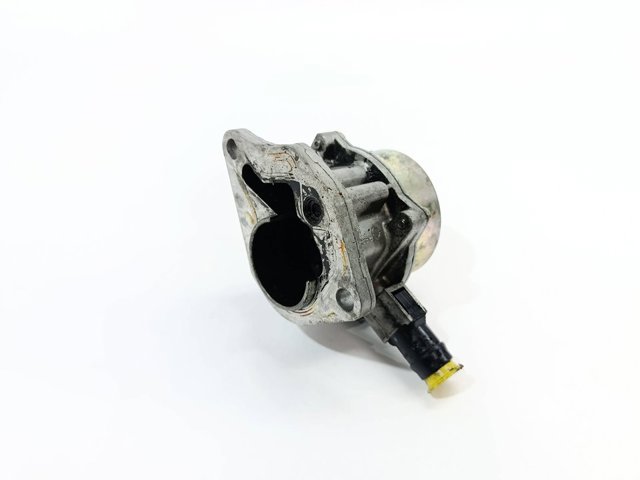 8200113585 Renault (RVI)