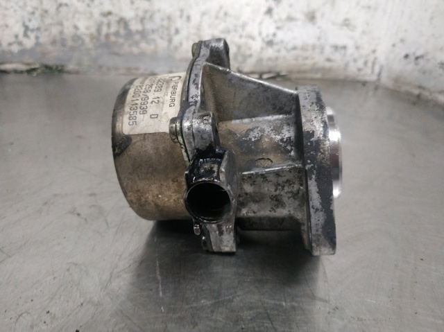 8200113585 Renault (RVI)