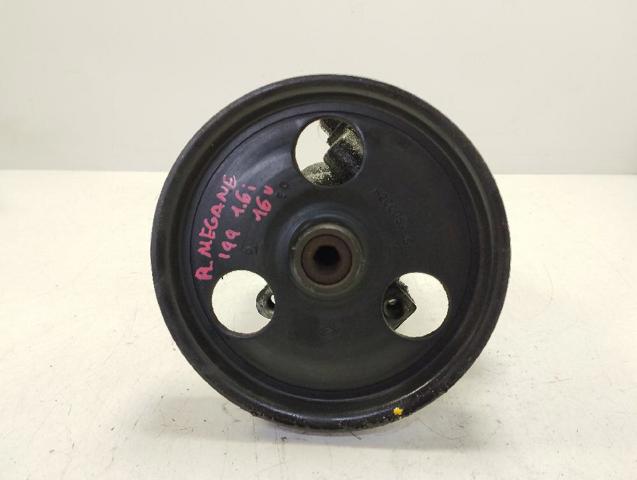 Pompa wspomagania hydraulicznego kierownicy 8200113599 RENAULT
