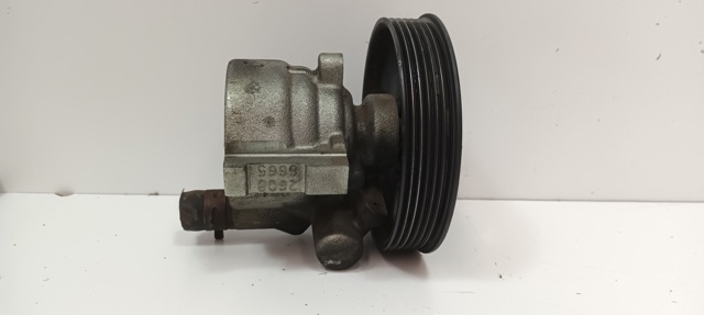 Pompa wspomagania hydraulicznego kierownicy 8200113599 RENAULT