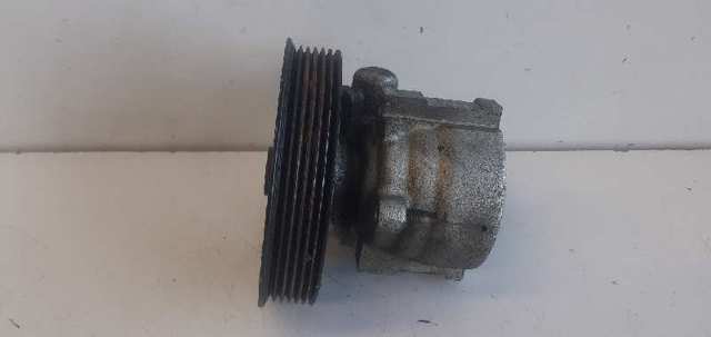 Pompa wspomagania hydraulicznego kierownicy 8200113599 RENAULT
