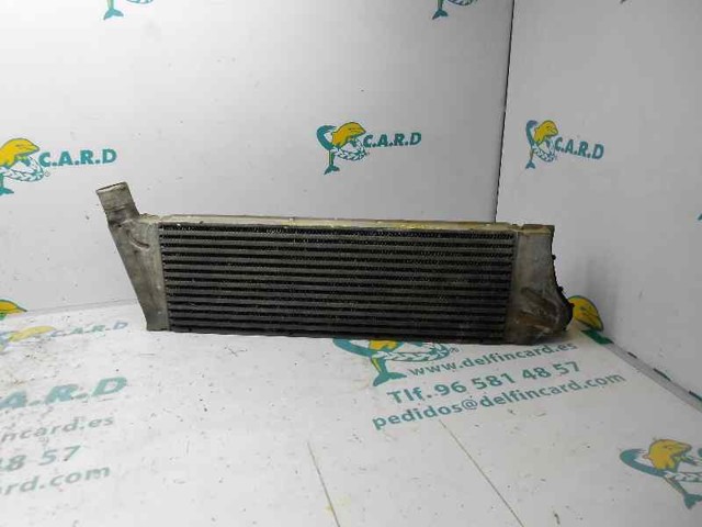 Chłodnica intercoolera 8200115540A RENAULT