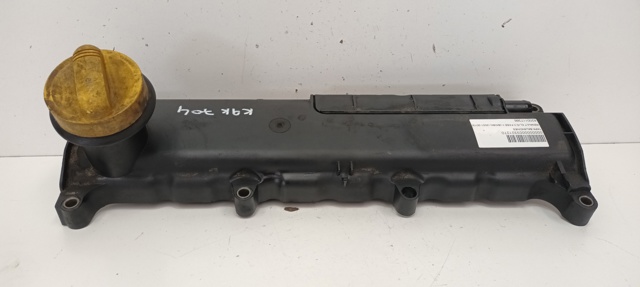 Pokrywa zaworowa 8200117386 RENAULT
