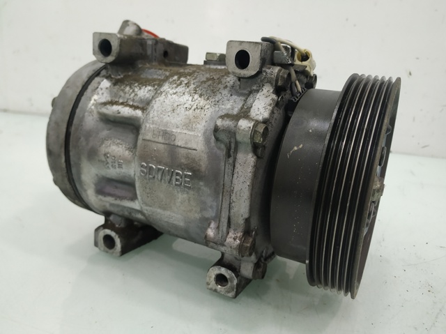 Sprężarka klimatyzacji 8200117767 RENAULT