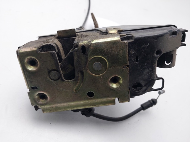 Zamek drzwi przednich prawych 8200119121 RENAULT