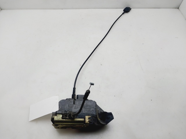 Zamek drzwi przednich lewych 8200119122 RENAULT