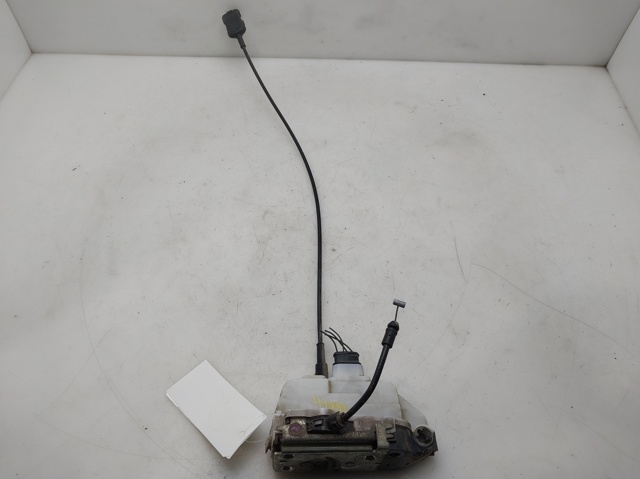 Zamek drzwi przednich lewych 8200119122 RENAULT
