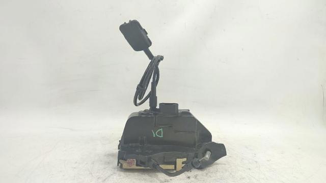 Zamek drzwi przednich lewych 8200119122 RENAULT