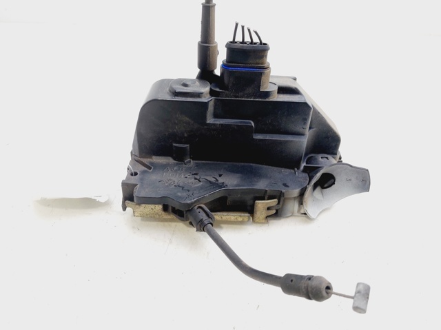 Zamek drzwi przednich lewych 8200119122 RENAULT