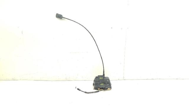 Zamek drzwi tylnych prawych 8200119332 RENAULT