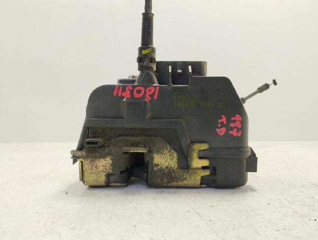 Zamek drzwi tylnych prawych 8200119332 RENAULT