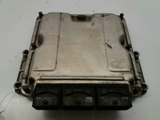 Sterownik silnika 8200119842 OPEL