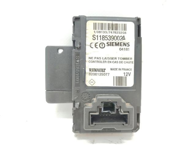 Stacyjka zapłonowa 8200125077 RENAULT