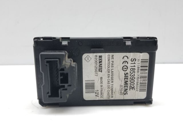 Stacyjka zapłonowa 8200125077 RENAULT