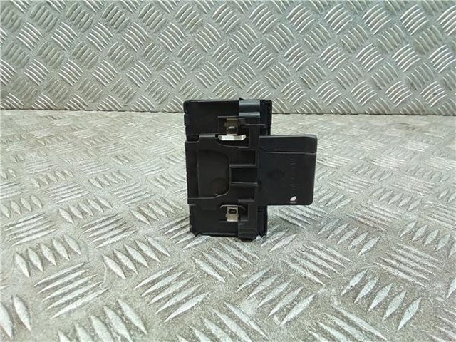 Stacyjka zapłonowa 8200125077 RENAULT