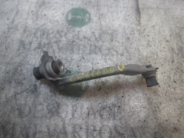 Wspornik przedniej belki 8200127321 RENAULT