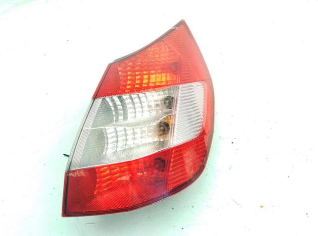 Lampa zespolona tylna prawa 8200127702E RENAULT
