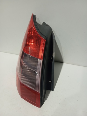 Lampa zespolona tylna lewa 8200127704 RENAULT