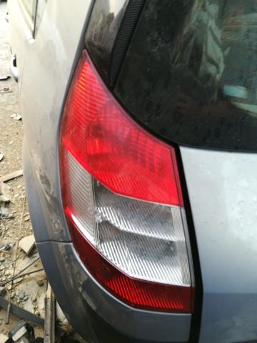 Lampa zespolona tylna lewa 8200127704 RENAULT
