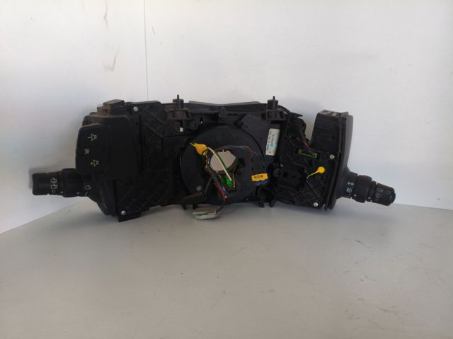 Przełącznik zespolony, w komplecie 8200127727 RENAULT