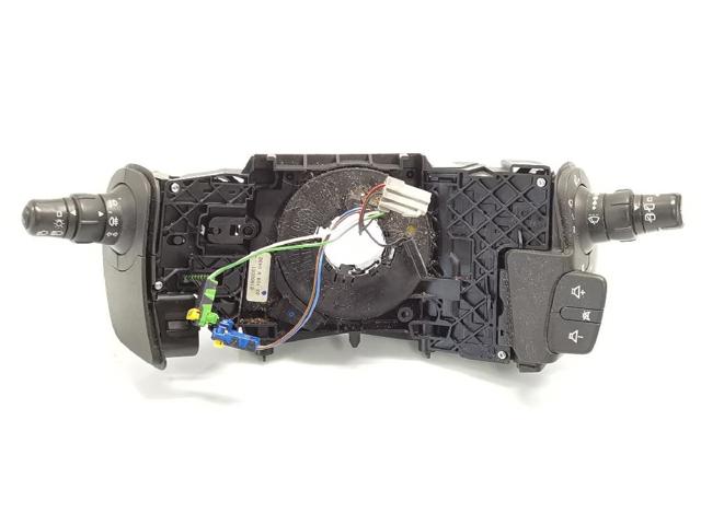 Przełącznik zespolony, w komplecie 8200127727 RENAULT