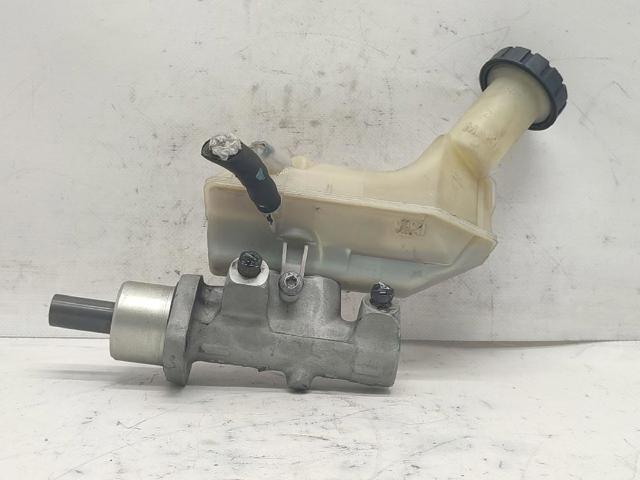 Zbiorniczek głównego cylindra hamulcowego (płynu hamulcowego) 8200129956 NISSAN