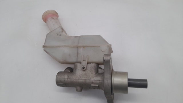 Zbiorniczek głównego cylindra hamulcowego (płynu hamulcowego) 8200129956 RENAULT