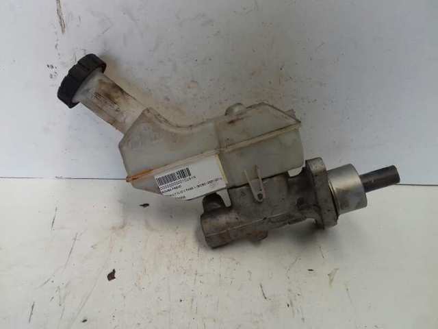Zbiorniczek głównego cylindra hamulcowego (płynu hamulcowego) 8200129956 RENAULT