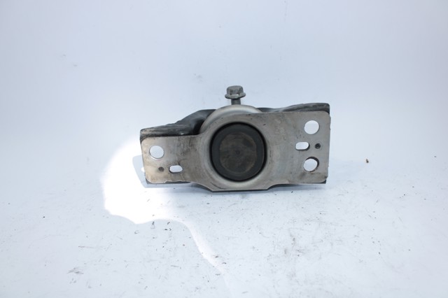 Poduszka (podpora) silnika prawa 8200131305 NISSAN