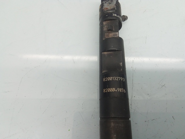 Wtryskiwacz paliwa 8200132793 RENAULT