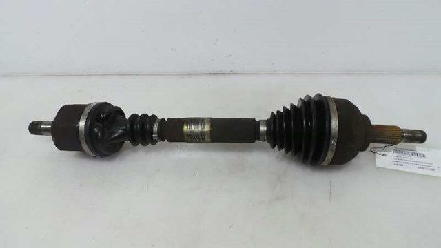 Półoś napędowa przednia lewa 8200133292 RENAULT